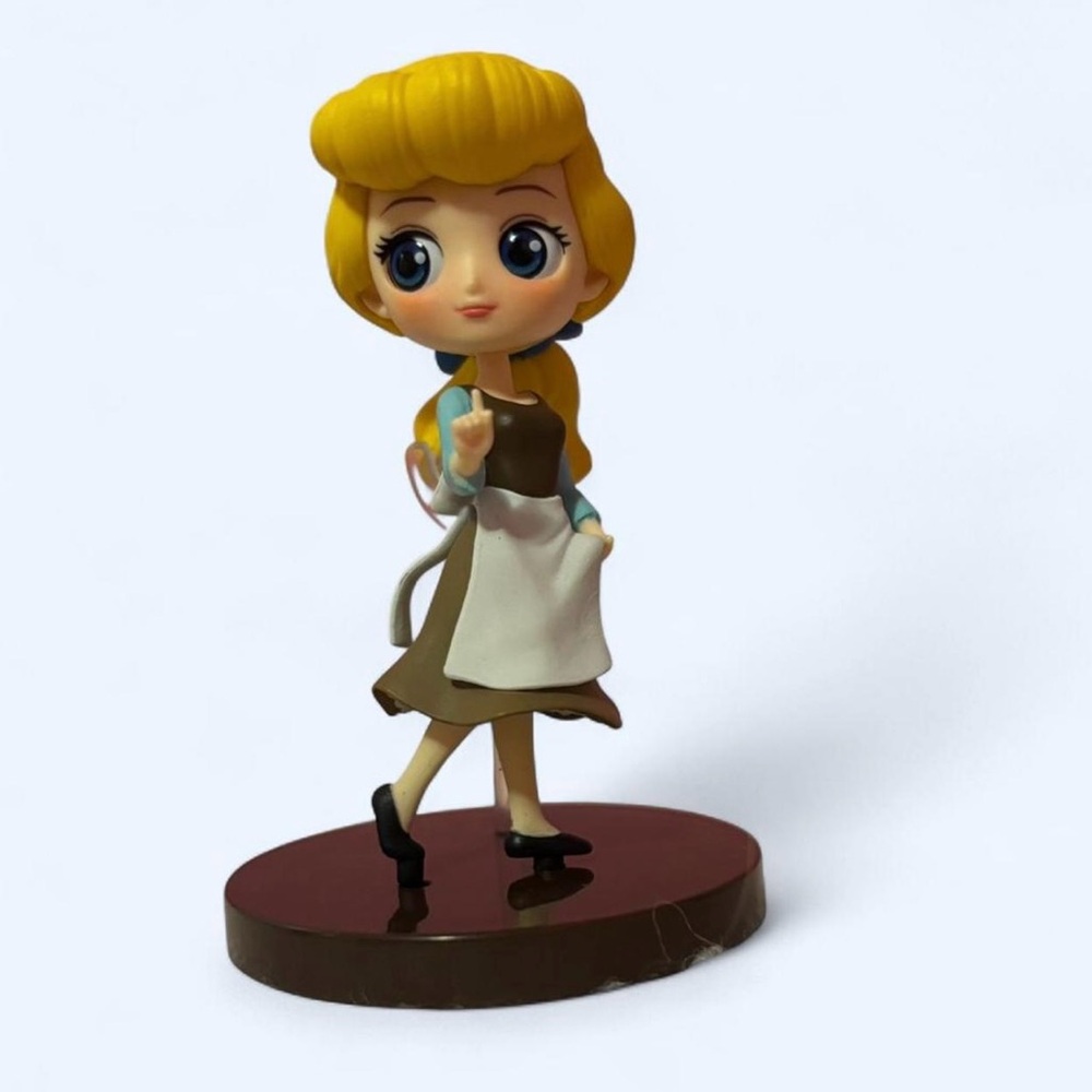 Tiny Q Posket Cinderella